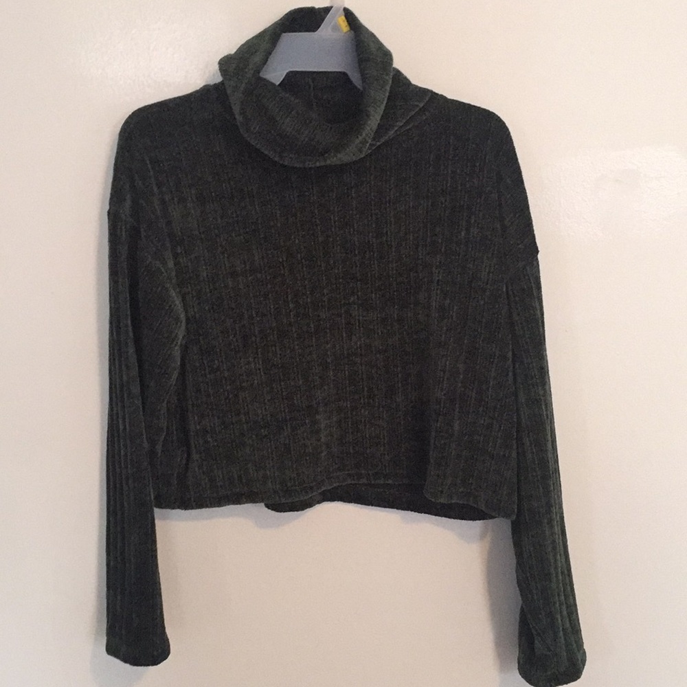 Cropped turtleneck sweater